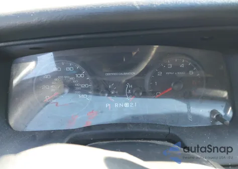 2010 Ford Crown Victoria Police/Police Interceptor z USA, uszkodzony, nr VIN 2FABP7BV8AX136598